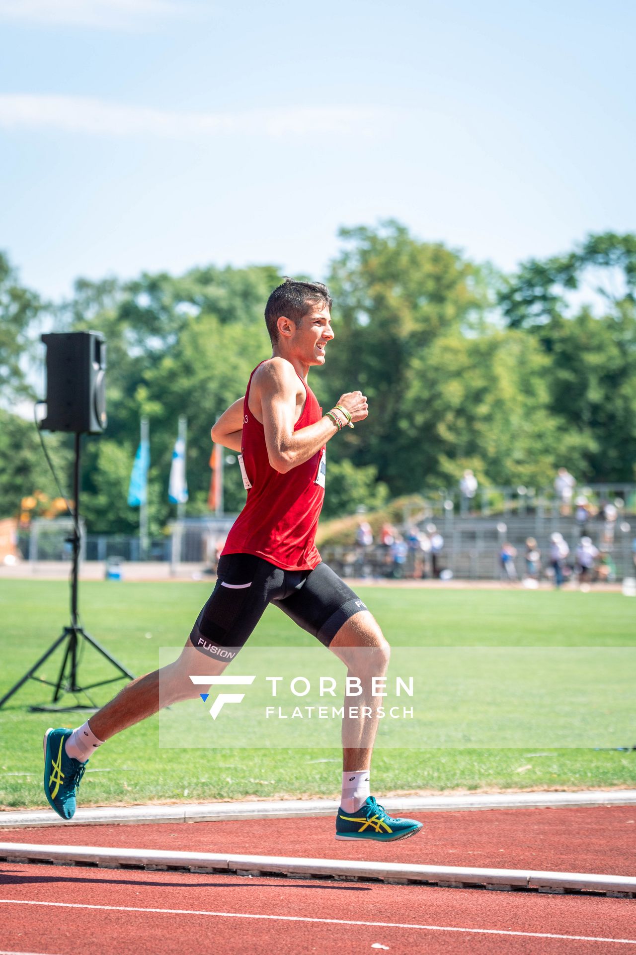 Soeren Sprehe (SC Melle 03) ueber 5000m am 03.07.2022 waehrend den NLV+BLV Leichtathletik-Landesmeisterschaften im Jahnstadion in Goettingen (Tag 1)